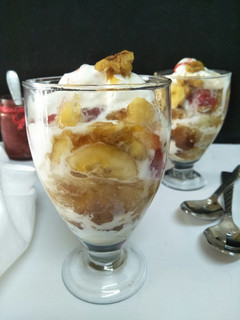 A picture of Banana caramel pudding Trifle.