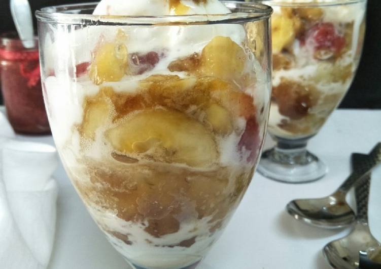 Banana caramel pudding Trifle