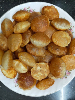 பானி பூரியின் பூரி (Poori recipe in tamil) செய்முறை முக்கிய புகைப்படம்