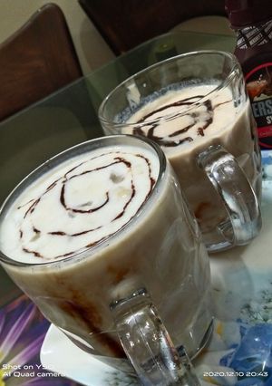 A picture of Banana & chiku (sapota) milk shake.