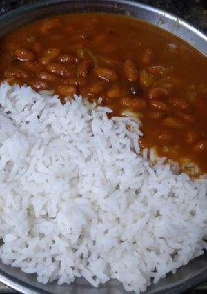 राजमा चावल (rajma chawal recipe in Hindi) रेसिपी मुख्य फोटो