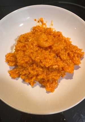 Una foto de Arroz meloso con gambas y sepia