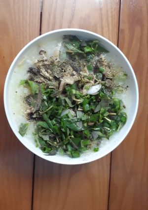 Hình của món Cháo gà đậu xanh.