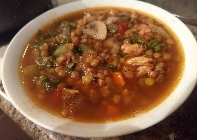 How to Prepare Ultimate Spicy chicken, lentil, kale soup