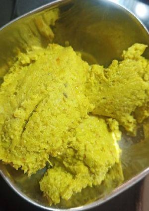 રાજકોટની ફેમસ લીલી ચટણી (Rajkot Famous Lili Chutney Recipe In Gujarati) રેસીપી મુખ્ય ફોટો
