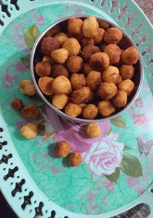 A picture of Gulisuwa (milk candy).