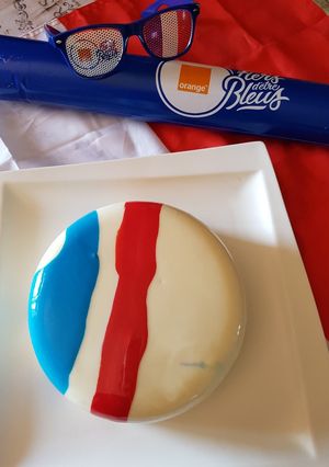Une photo de Entremet coco/passion