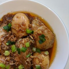 A picture of Chicken with Sweet Soy Sauce (Indonesian Ayam Kecap).
