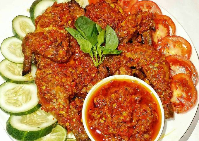 Cara Gampang mengolah Ayam panggang bumbu rujak yang Lezat Sekali