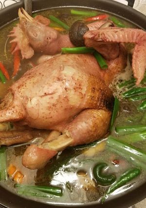Hình của món Gà tiềm ớt hiểm.