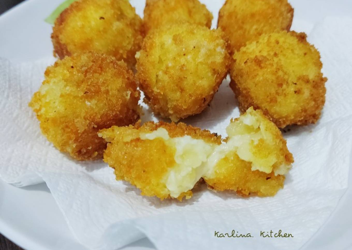 Pompom Kentang isi Keju