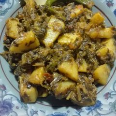A picture of Aaloo Methi.