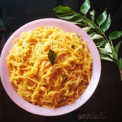 A picture of Egg sevai upma.