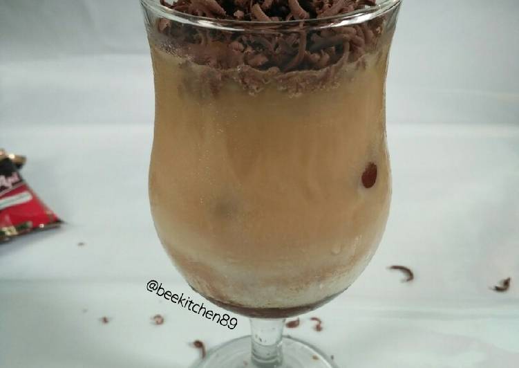 Resep Es Kopi Susu Gula Aren, Menggugah Selera