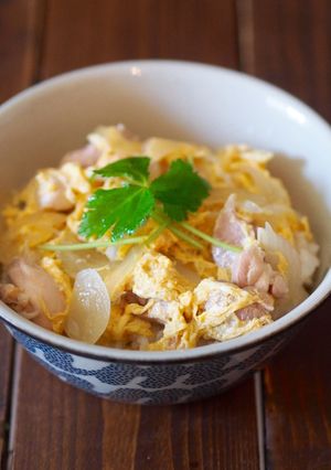 A picture of Oyako-don (Chicken and Egg Rice Bowl).