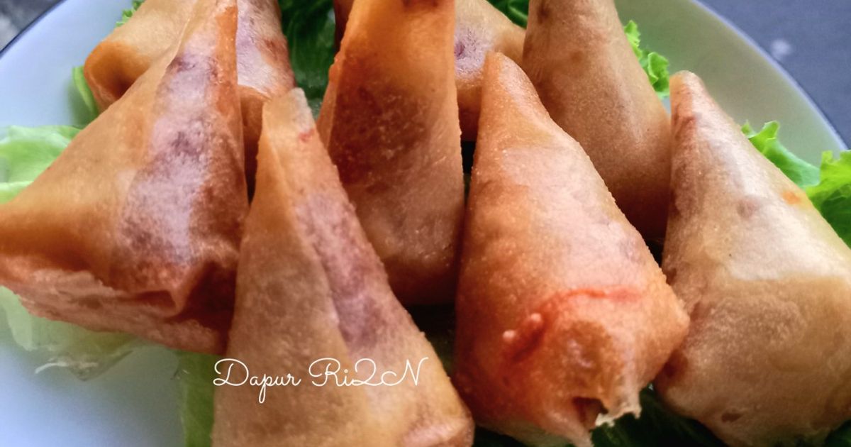 LuPis MoLor (Lumpia Isi Makaroni Telor)