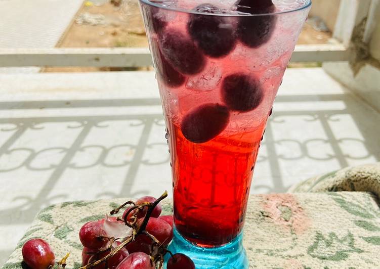 Recipe of Favorite Fresh red grapes drink 🍷