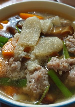 รูปของ แกงจืดเยื่อไผ่เห็ดหอม