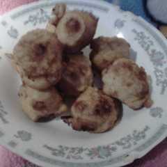 รูปของ Tape goreng tepung ala q