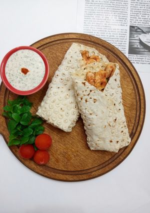 عکسی از دستور شاورما مرغ همراه با سس مخصوص