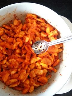 લીલી હળદર અને આંબા હળદર નું અથાણું (Lili Haldar Aamba Haldar Athanu Recipe In Gujarati) રેસીપી મુખ્ય ફોટો