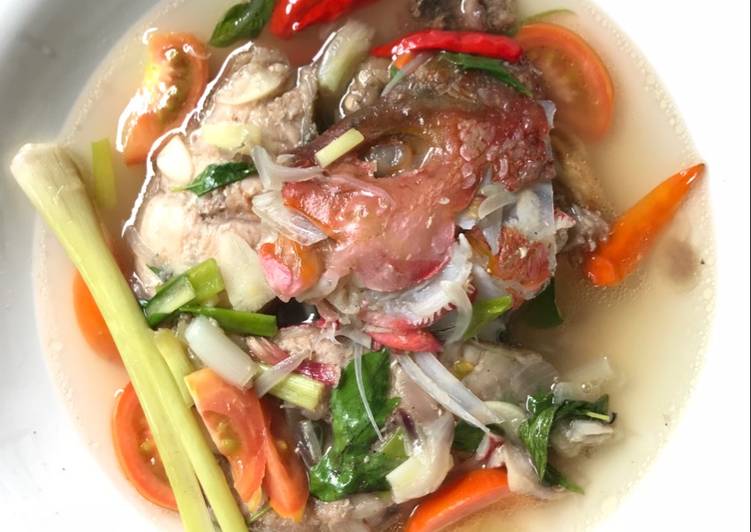 Resep Sop Ikan Kakap Merah yang Bikin Ngiler