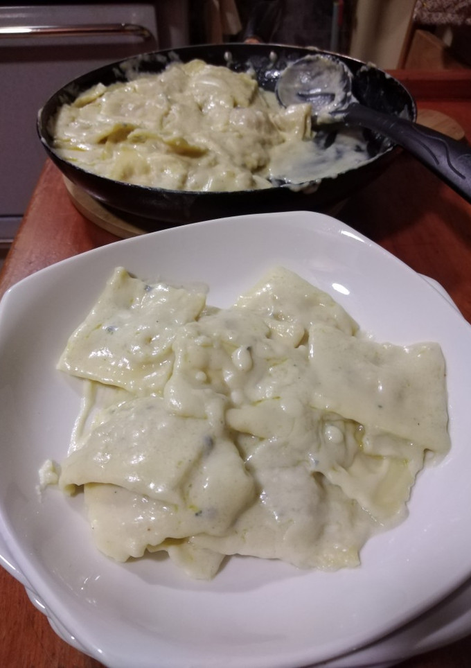 Una foto de Salsa 4 quesos