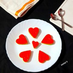 A picture of Thai Steamed Rice Flour Cake.