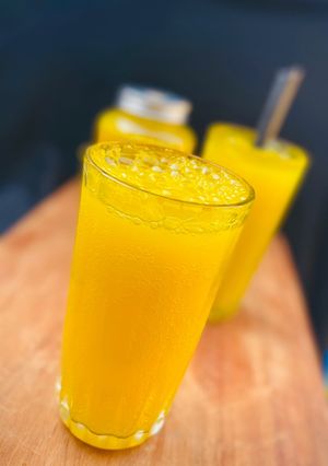 A picture of Mango Sangria.