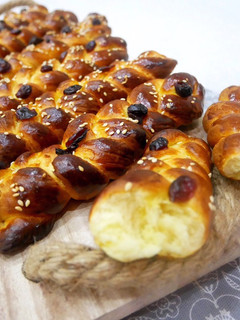 Mini fonott kalácsok recept fotója