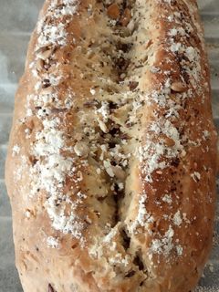 Una foto de Pan con semillas hecho con Sidra