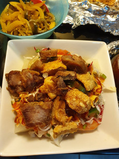 Una foto de Yuca con chicharrón!!!