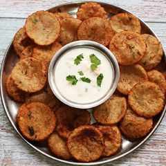 A picture of Sago and potato Puri (farali).