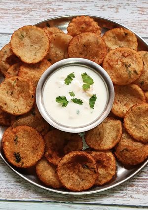 A picture of Sago and potato Puri (farali).