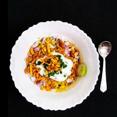 Dahi Missal A picture of Dahi Missal.