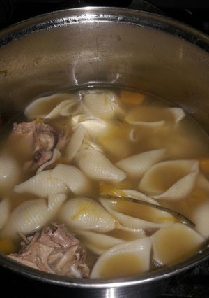 Una foto de Sustancia de pollo