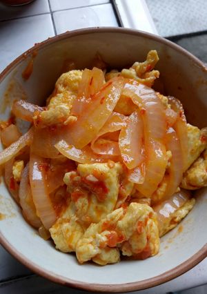 Foto resep Tumis telur bawang Bombay