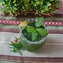 A picture of Mint margarita.