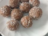 Peanut ladoo