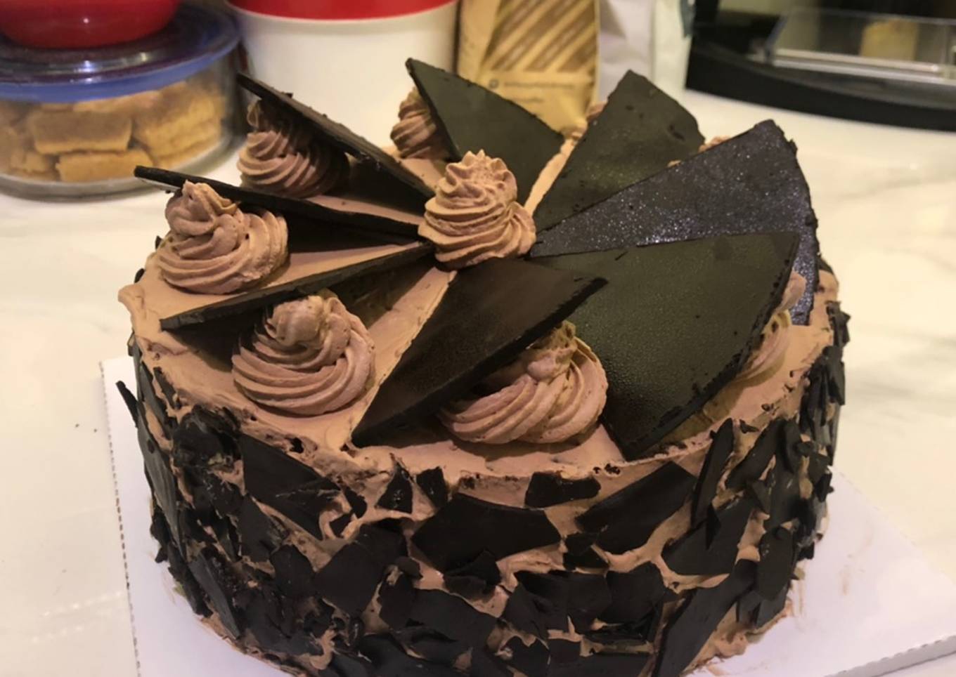Windmill Genoise Choco Cake