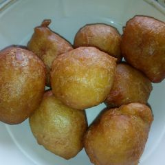 A picture of Puff Puff.