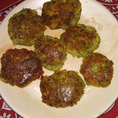Palak corn cutlet A picture of Palak corn cutlet.