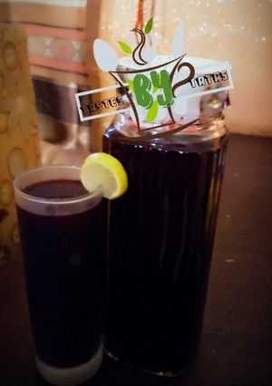 A picture of Zobo drink.