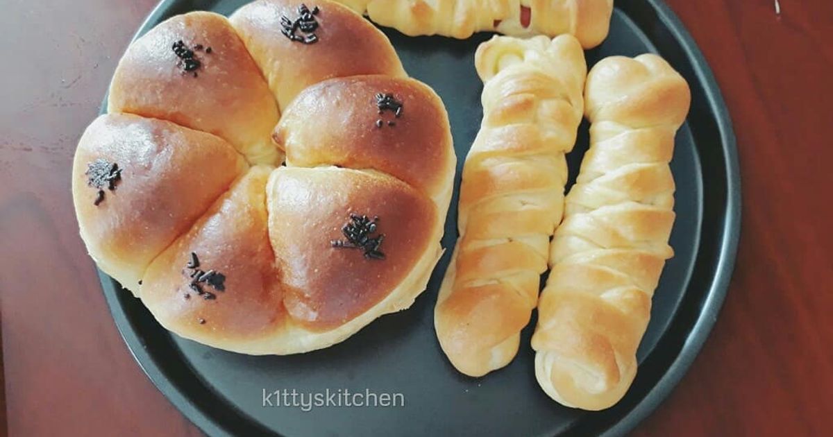 Resep Roti Manis (Sweet Bread) oleh K1ttyskitchen - Cookpad