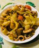 Lòng già xào cải chua