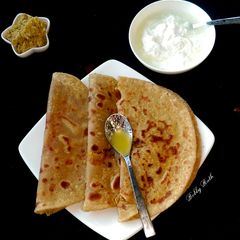 A picture of Puran poli.