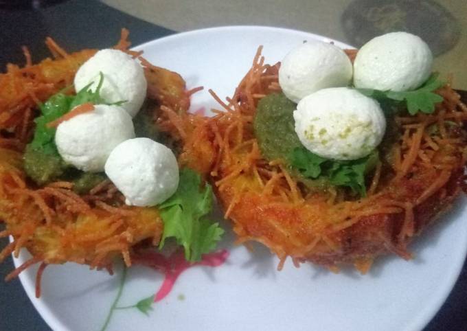 Aloo paneer bird nest