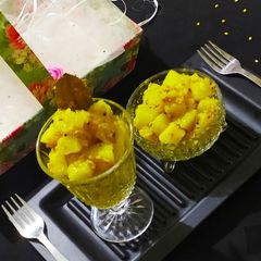 A picture of Pepe Ghonto moong dal diye/Papaya Curry with moong dal.