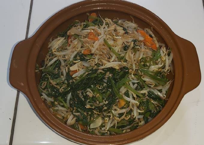 Cara Gampang Menyiapkan Cah Kangkung Toge Enakkkk yang Enak