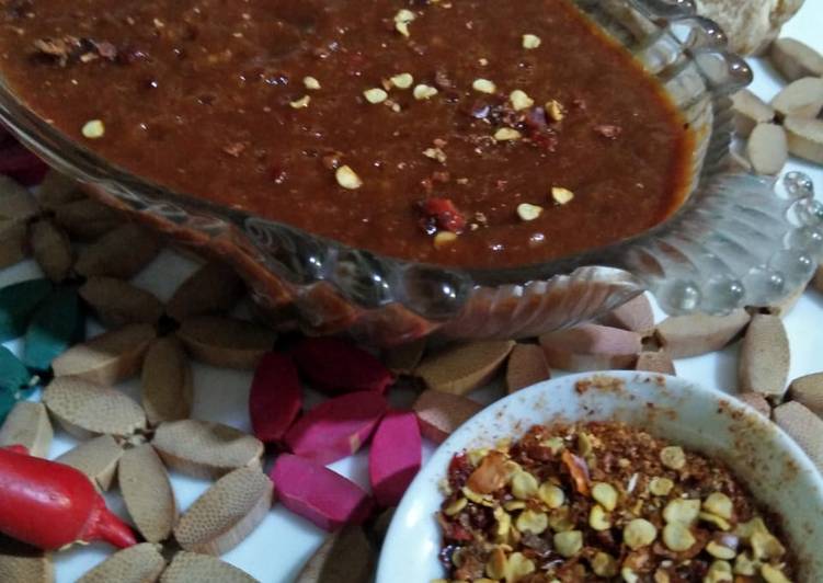 Steps to Prepare Favorite Gur ki khati meethi chutney